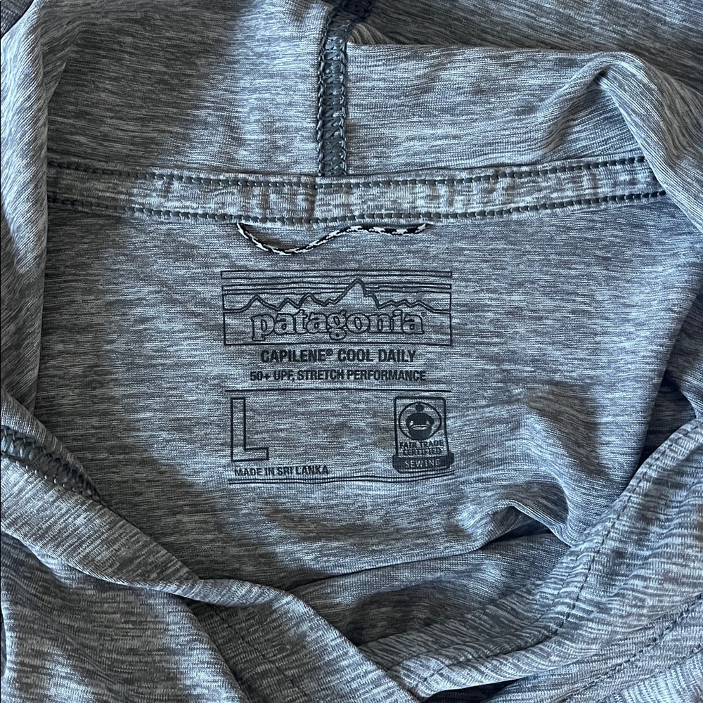 Patagonia Capeline Cool Daily Rashguard xKiteBoarding Collab - Picture 6 of 6